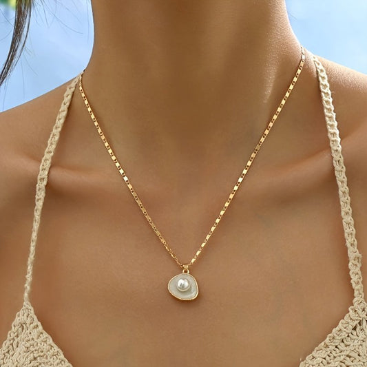 Baroque Pearl Pendant Necklace – Glamorous Vintage-Inspired Statement Piece