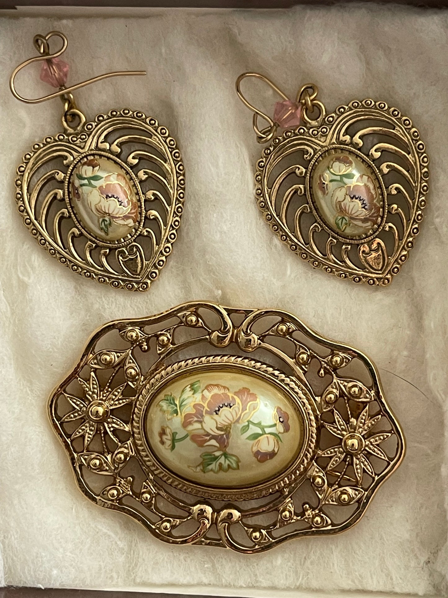 1940s Victorian Revival Porcelain Floral Brooch & Heart Earring Set